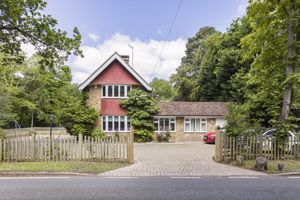 Photo 16- click for photo gallery